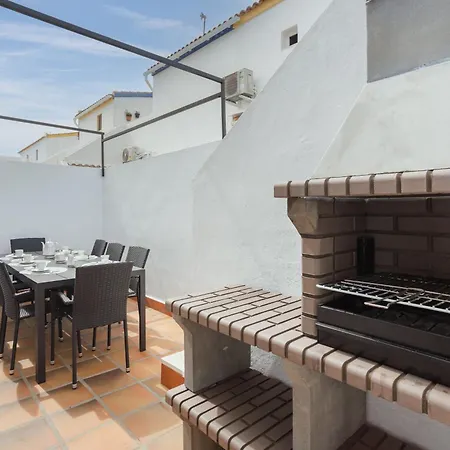 Mediterranean Breeze House Holiday home *